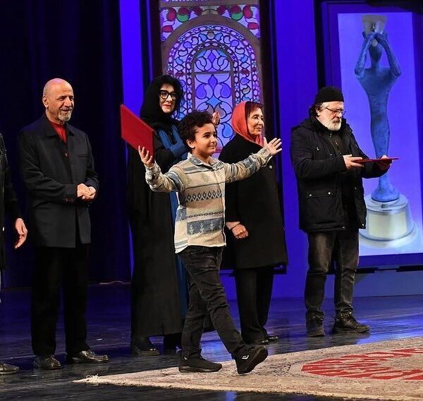 بیوگرافی بهزاد حاجی زاده